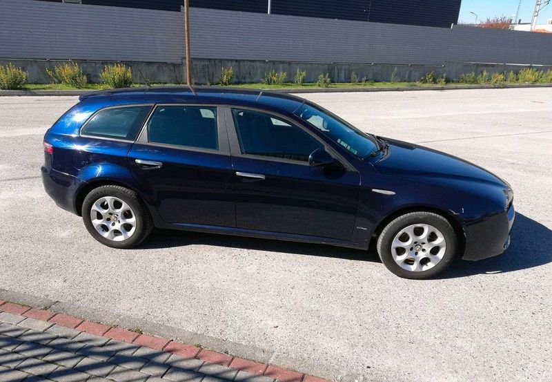 Alfa Romeo 159 • 2007 • 249,999 km 6