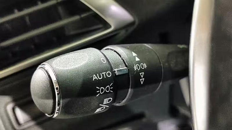 Peugeot 5008 • 2018 • 55,398 km 12