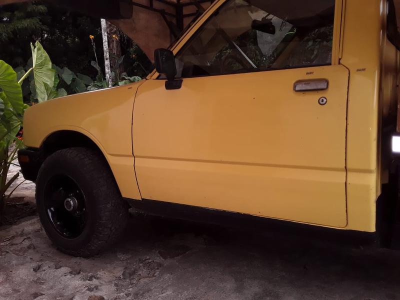 Chevrolet Luv • 1989 • 92,000 km 4