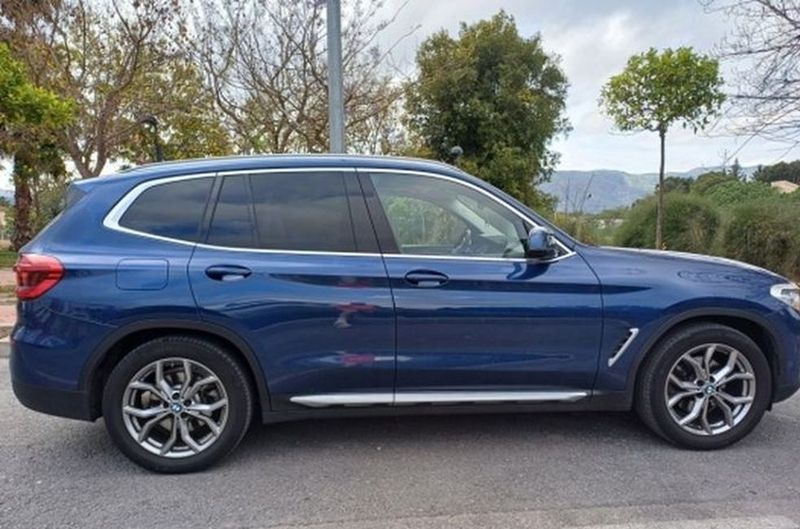 BMW X3 • 2018 • 74,000 km 25