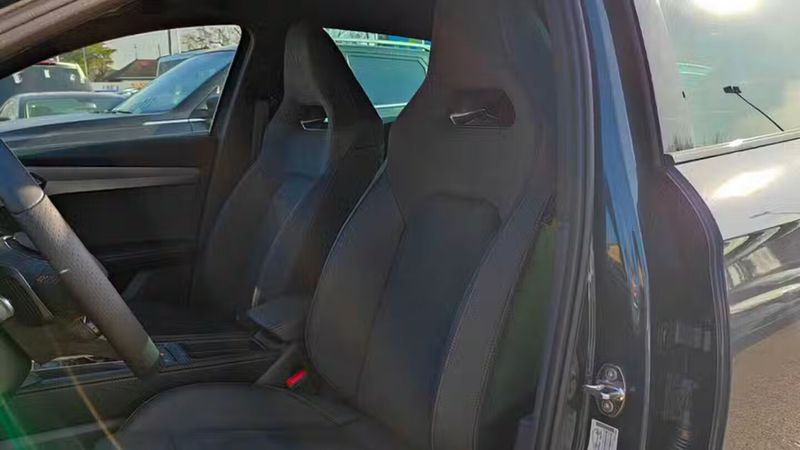 Seat Leon • 2025 • 7,400 km 9