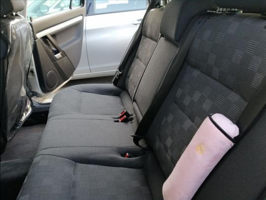 Opel Vectra Caravan • 2005 • 190,000 km 9