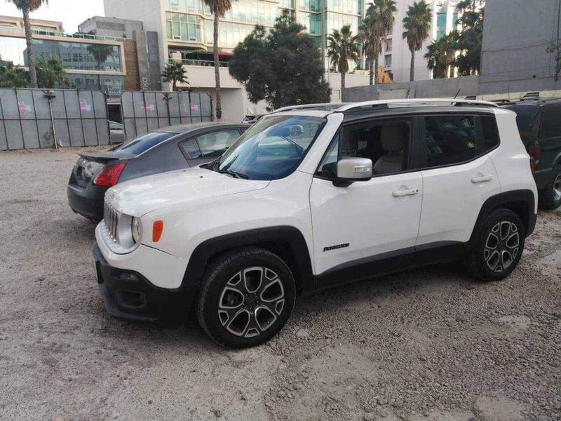 Jeep Renegade • 2016 • 0 km 7