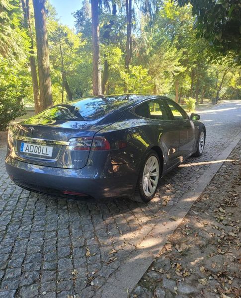 Tesla Model S • 2016 • 149,000 km 2