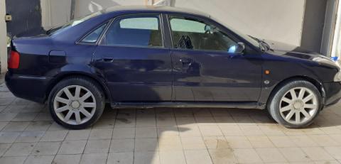 Audi A4 • 1996 • 214 km 3