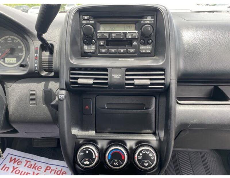 Honda CR-V • 2006 • 162,153 km 4