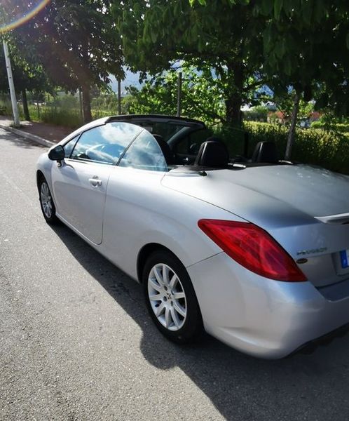 Peugeot 308 • 2010 • 195,000 km 7