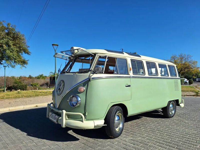 Volkswagen T4 • 1974 • 17,000 km 1