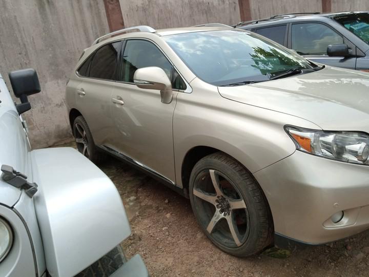 Lexus RX • 2015 • 100,000 km 1