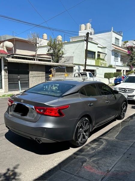 Nissan Maxima • 2016 • 55,600 km 4