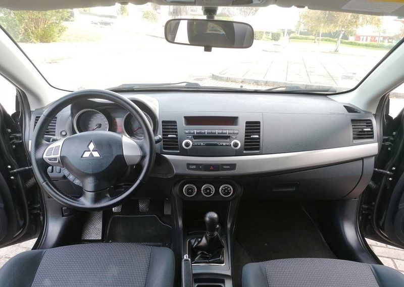 Mitsubishi Lancer • 2008 • 190,000 km 4