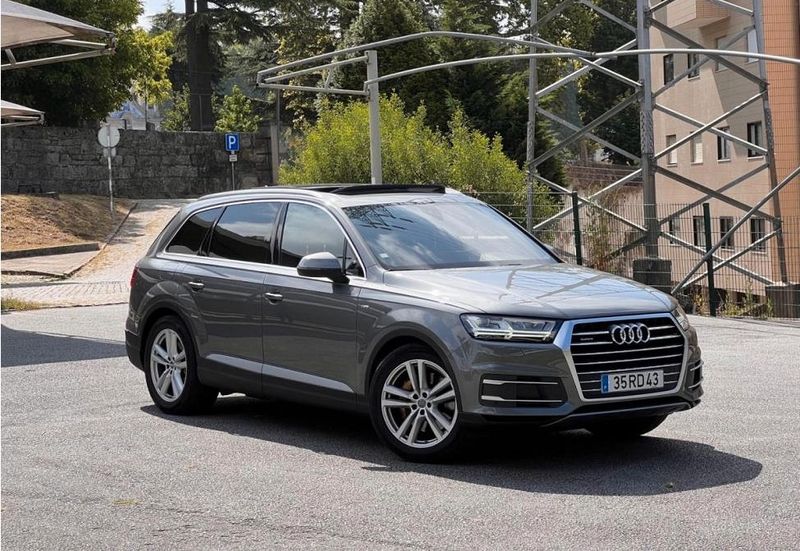 Audi Q7 • 2016 • 150,000 km 1