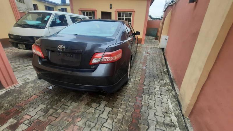 Toyota Camry • 2009 • 10,000 km 5