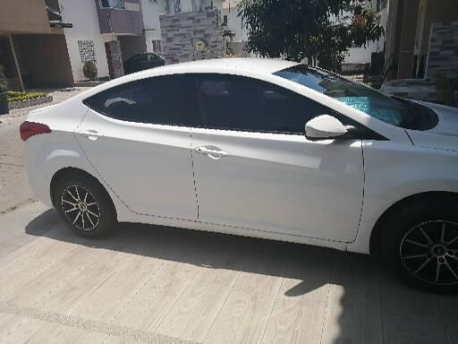 Hyundai Lantra • 2012 • 178,000 km 9