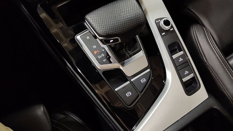 Audi A5 • 2022 • 20,784 km 8