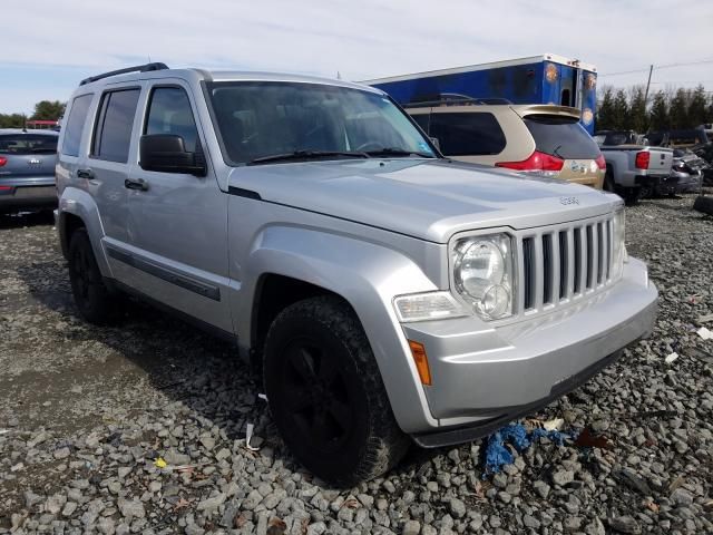 Jeep Liberty • 2011 • 10,000 mi 1