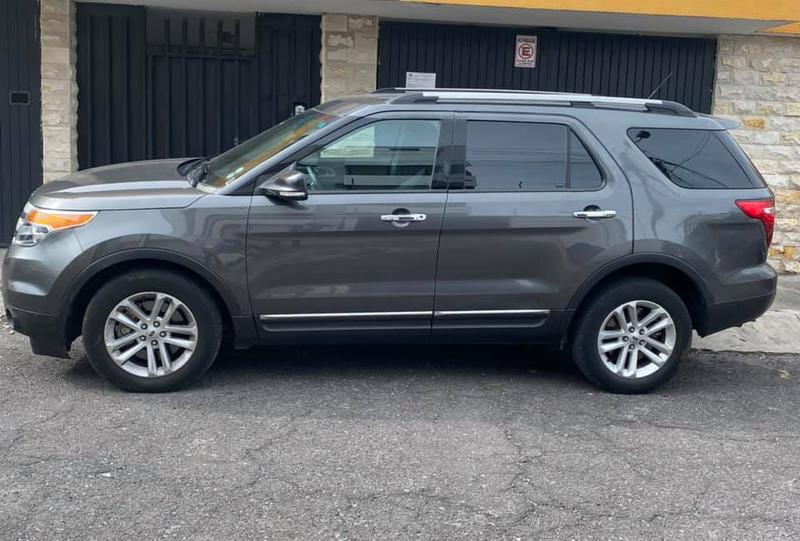 Ford Explorer • 2015 • 84,000 km 2