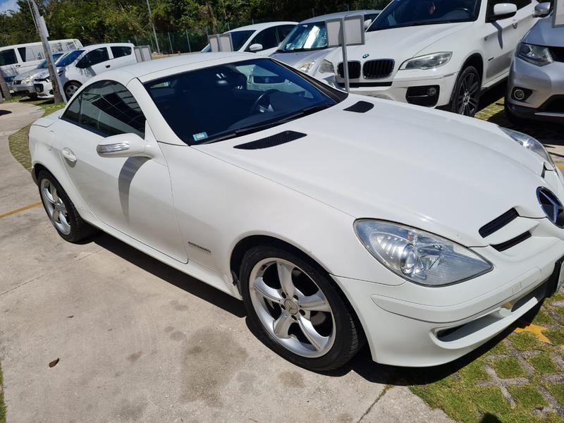 Mercedes-Benz SLK • 2006 • 90,000 km 2