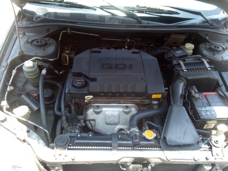 Mitsubishi Lancer • 2000 • 153,000 km 3