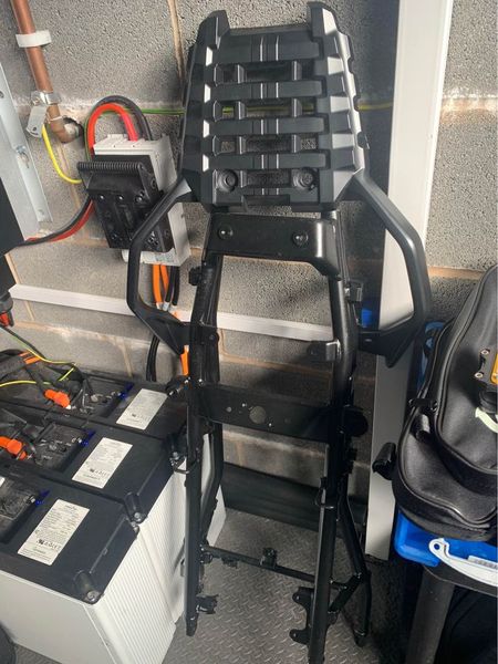 Suzuki vstorm • 2014 • 28,000 km 5