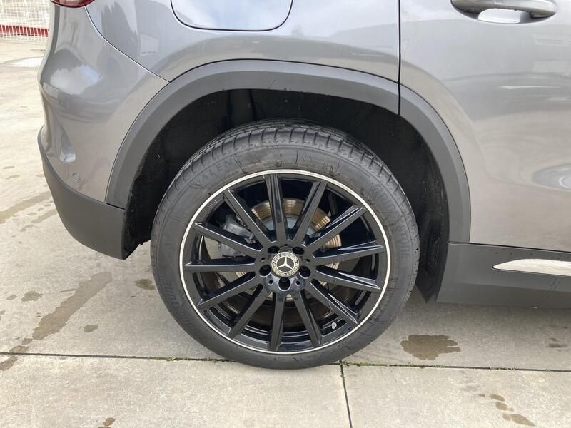 Mercedes-Benz GLA • 2020 • 69,183 km 14