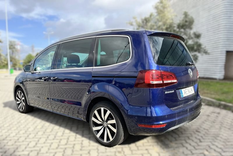 Volkswagen Sharan • 2021 • 114,000 km 2