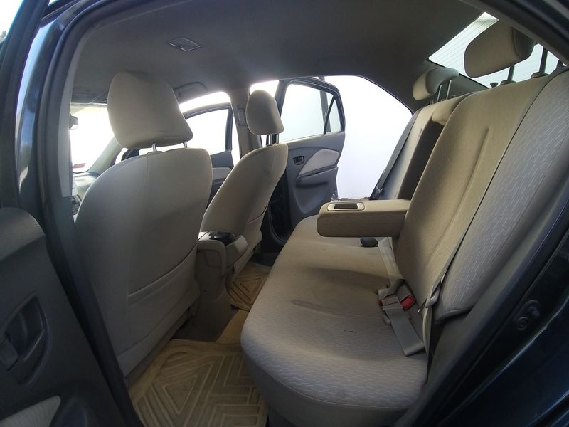 Toyota Yaris • 2013 • 175,000 km 8