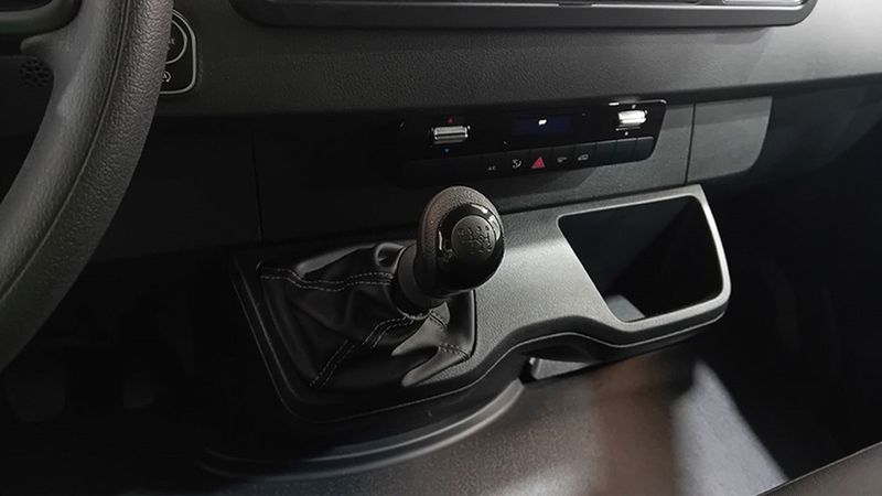 Mercedes-Benz Sprinter • 2023 • 8,588 km 6