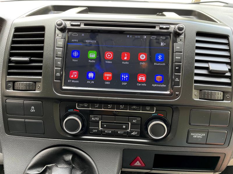 Volkswagen Caravelle • 2011 • 207,000 km 11