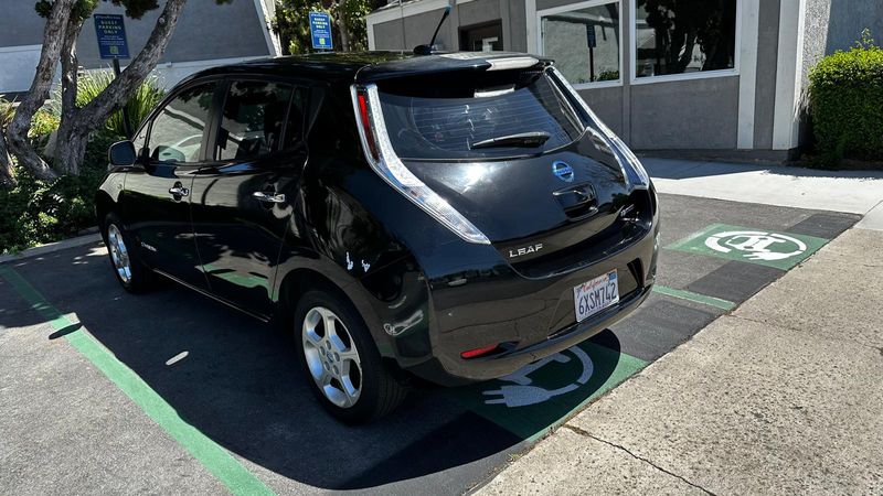 Nissan Leaf • 2012 • 76,412 mi 2