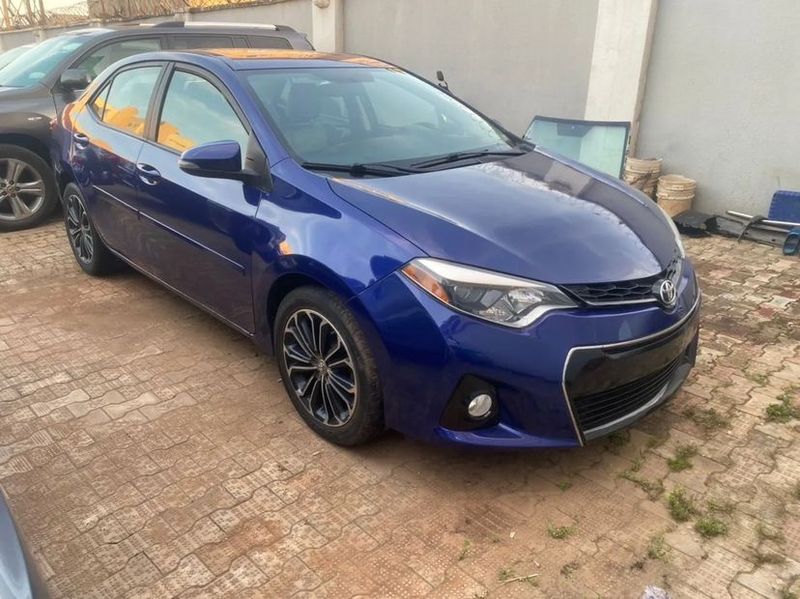 Toyota Corolla • 2015 • 21 km 1