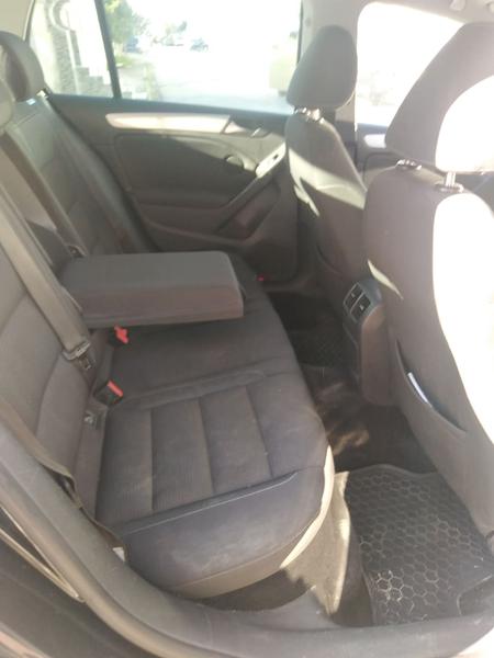 Volkswagen Golf • 2010 • 300,000 km 2