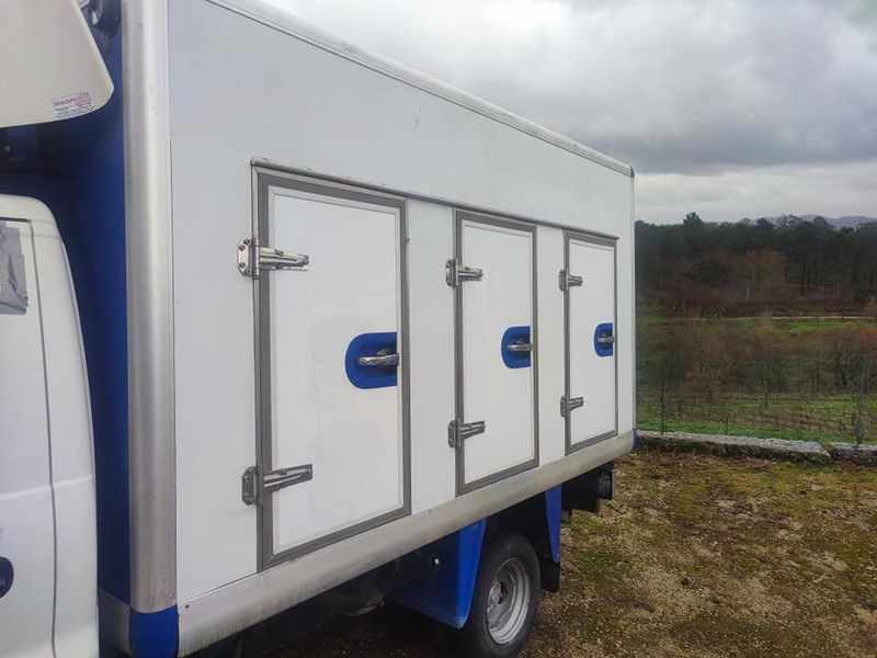 Hyundai H1 • 2002 • 206,000 km 5