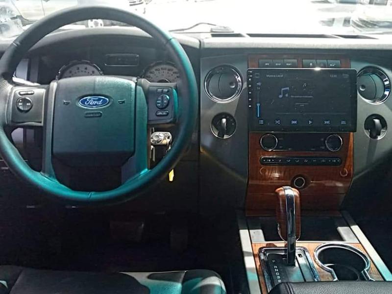 Ford Explorer • 2009 • 99,000 km 4