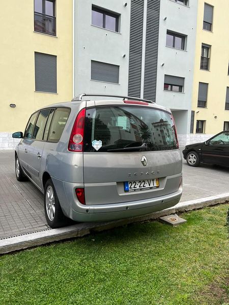 Renault Espace • 2009 • 98,000 km 6