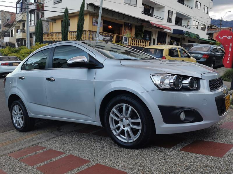 Chevrolet Sonic • 2016 • 60,000 km 4