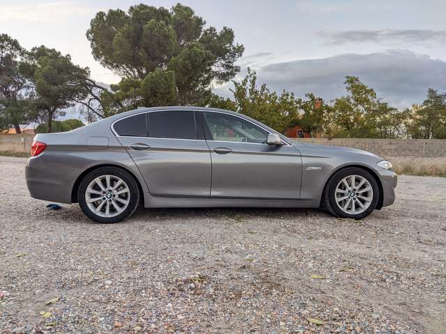 BMW 5 Series • 2010 • 170,000 km 3