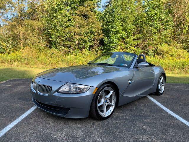 BMW Z4 • 2006 • 54,760 km 1