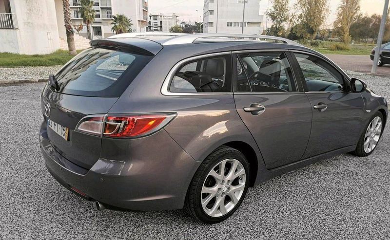 Mazda 6 • 2008 • 242,500 km 2