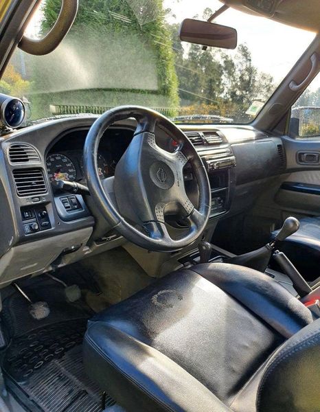 Nissan Patrol • 1999 • 200,000 km 3