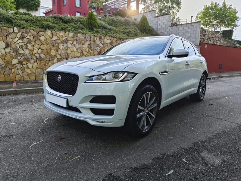 Jaguar F-Pace • 2017 • 69,500 km 7