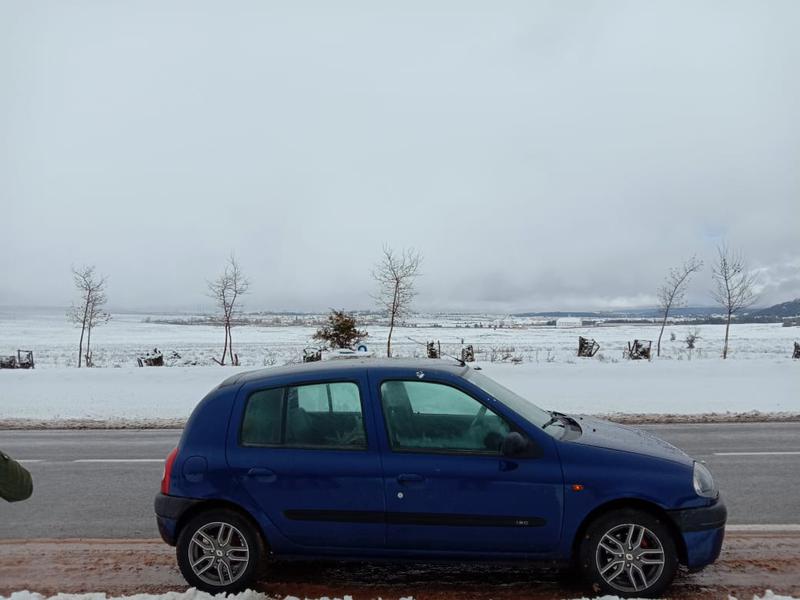 Renault Clio • 2000 • 227,000 km 3