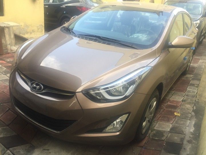 Hyundai Elantra • 2016 • 8 km 1