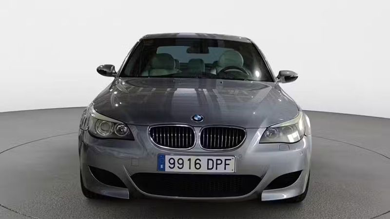 BMW M5 • 2005 • 128,313 km 6