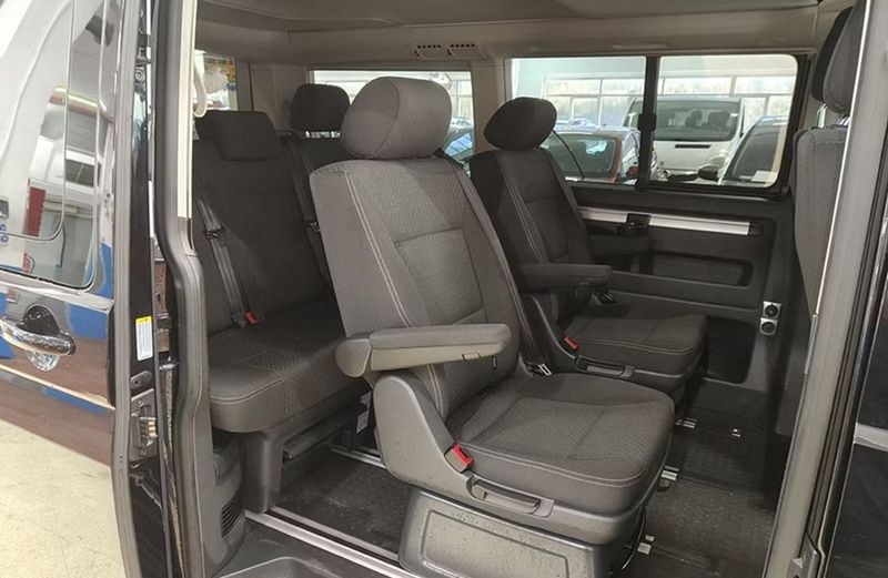 Volkswagen California • 2019 • 76,600 km 15