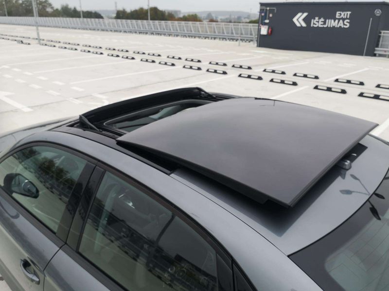 Audi A3 • 2017 • 77,175 km 3