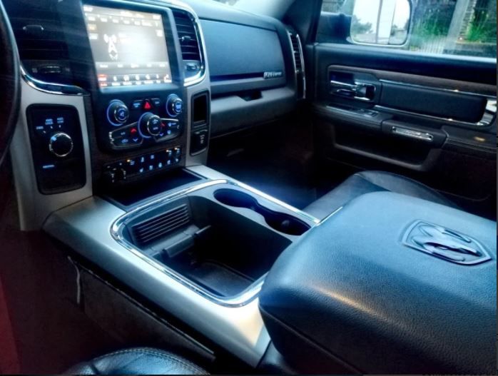 Dodge RAM • 2018 • 80,000 km 6