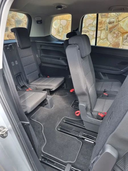 Volkswagen Touran • 2021 • 55,000 km 10