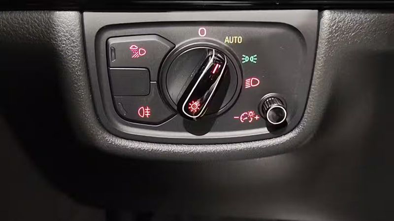 Audi A8 Long • 2015 • 84,288 km 31