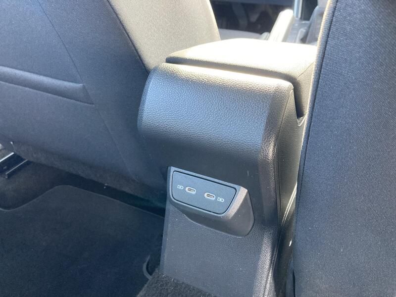 Volkswagen Polo • 2022 • 24,689 km 21